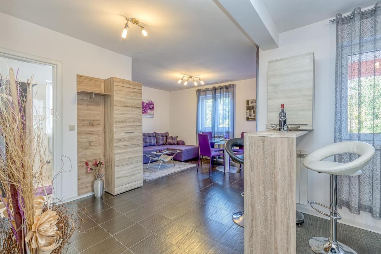 Apartments Kardumovic Kukci Exterior photo